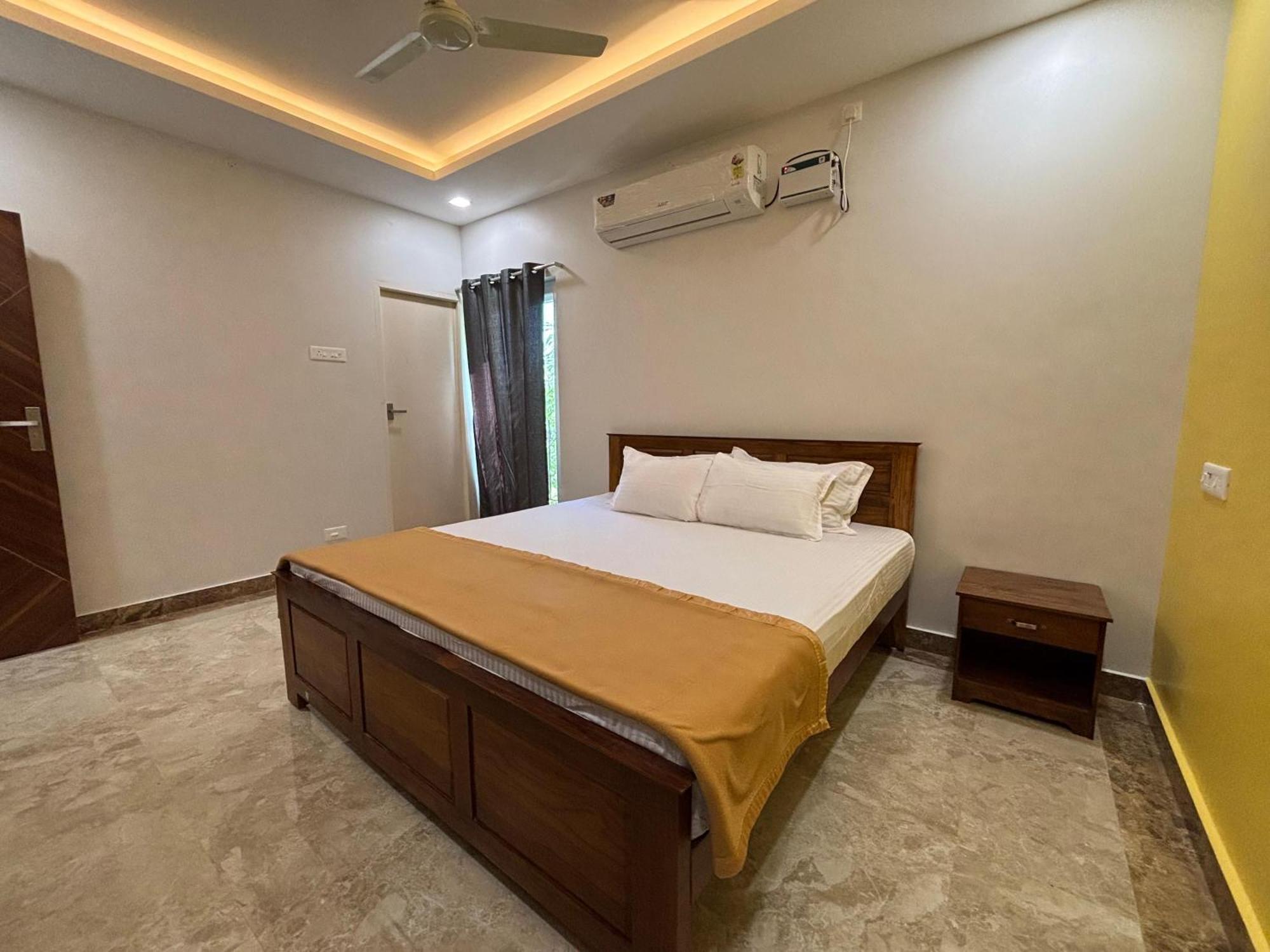 Srirangam Nandavanam Service Apartments Tiruchirappalli Exterior foto