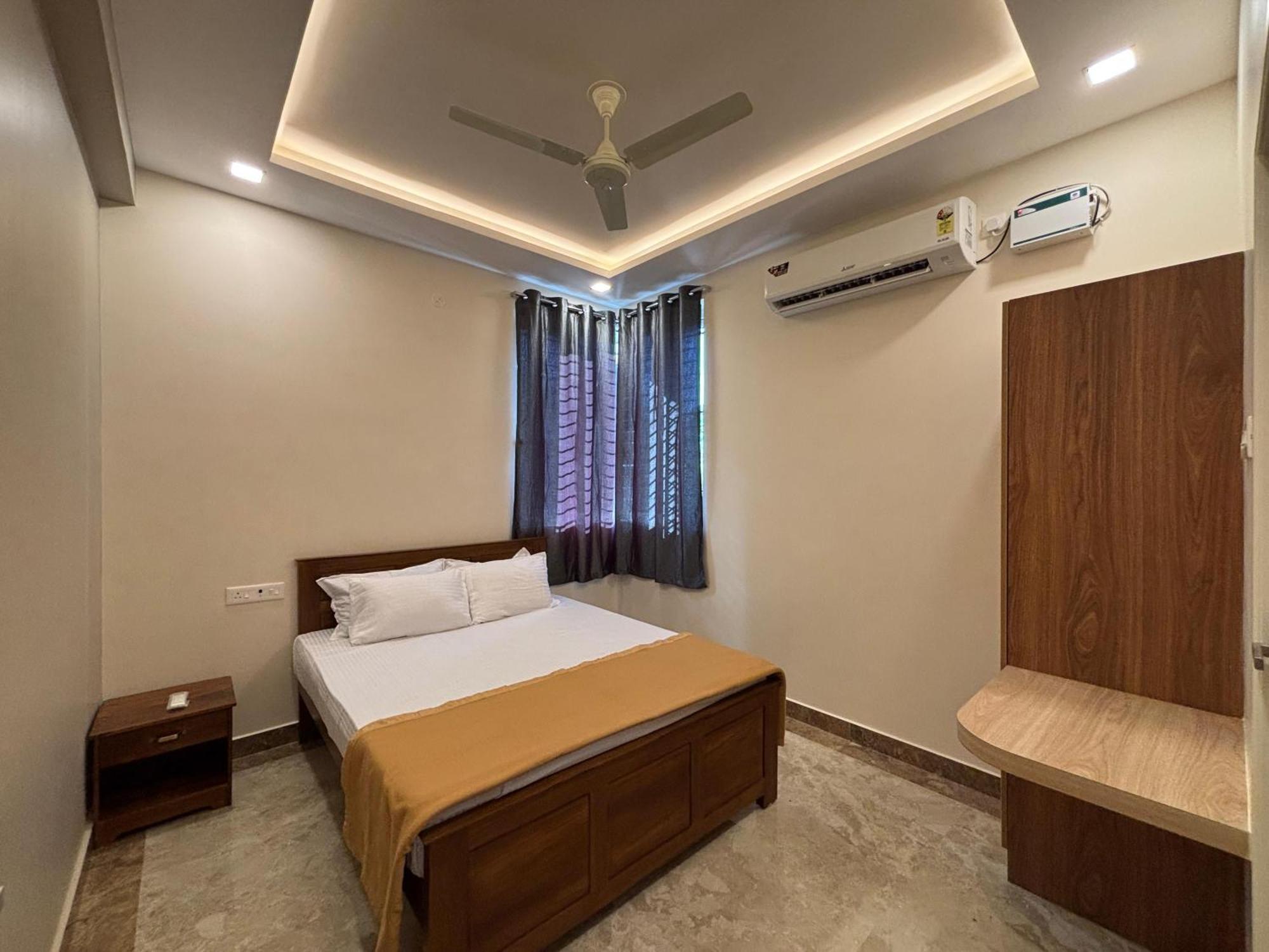 Srirangam Nandavanam Service Apartments Tiruchirappalli Exterior foto