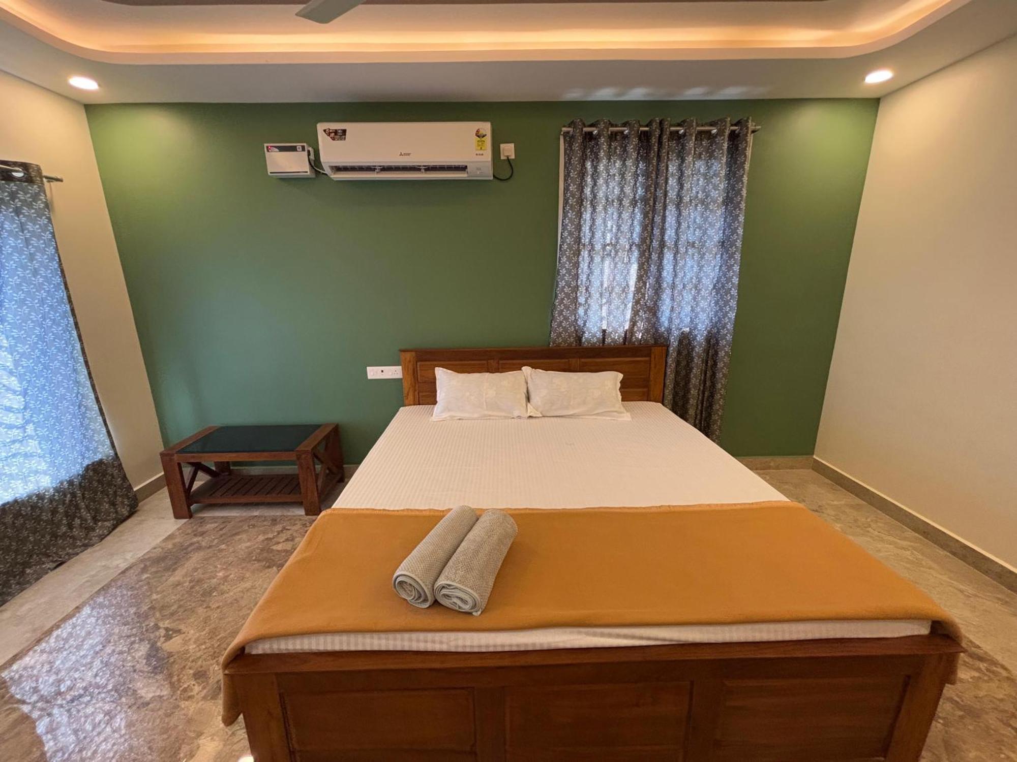 Srirangam Nandavanam Service Apartments Tiruchirappalli Exterior foto